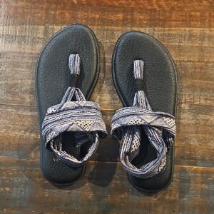 SANUK Sarong Sandal